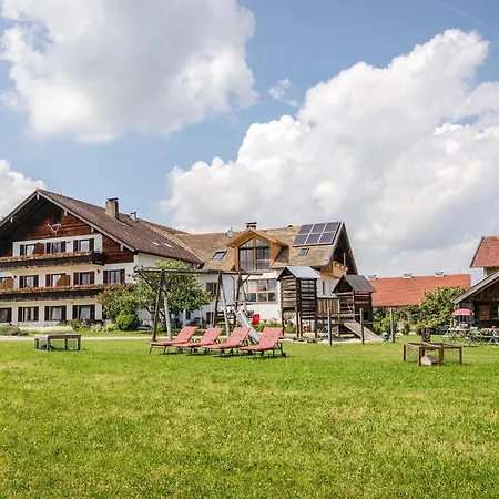Farm stay Panoramahof Stief Taching am See